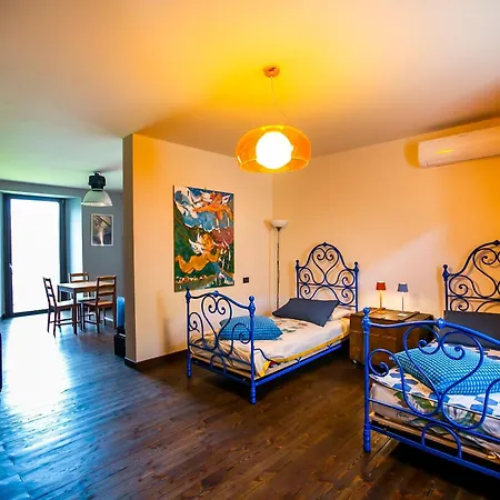 Piazzaga565 Lodge Torno
